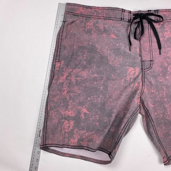 NEW True Religion Boardwalk Board Walk Swim Shorts Mens Size 42 Red Trunks - Picture 9 of 11